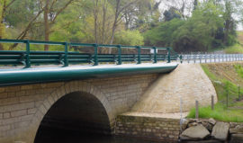 Marcegaglia-Buildtech-H2W4-BL-guardrail-St-Jean-Brevelay-Pont-sur-Landy -France-3